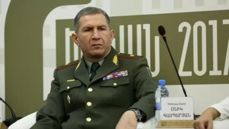 Chief of General Staff Onik Gasparyan Visits 1st and 4th Military Units