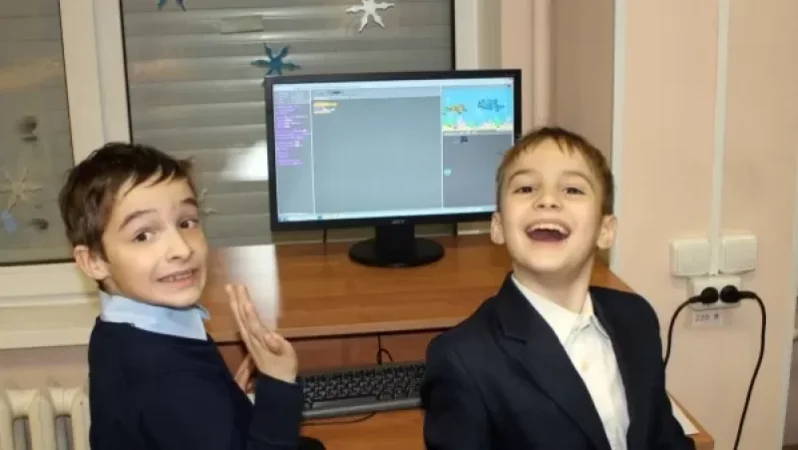 Երեխաները, ծնողներն ու ուսուցիչները բավարար տեղեկացված չեն համացանցի վտանգներից․ ՄԻՊ