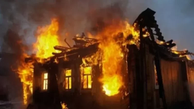 Չարենցավանում հրդեհ է բռնկվել վագոն-տնակում