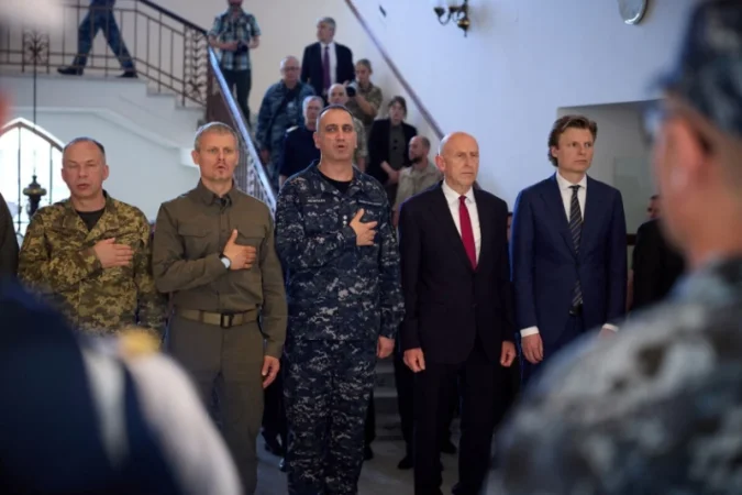 Մեծ Բրիտանիայի ՊՆ նոր ղեկավարը կրակահերթի տակ է հայտնվել Ուկրաինա այցի ժամանակ