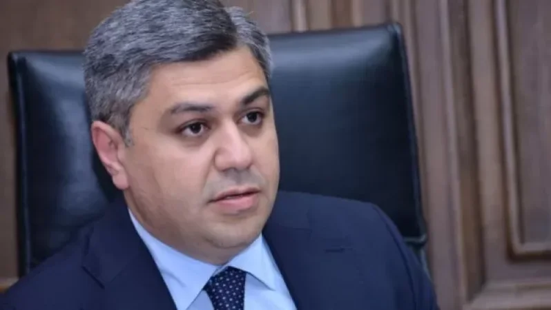 Բենզինի շուկա. Արթուր Վանեցյանի հայրը դուրս է եկել ոլորտից