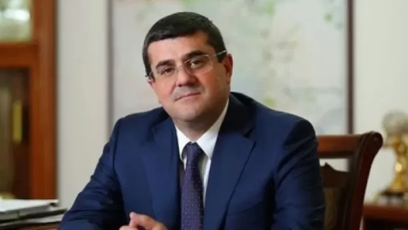 Արայիկ Հարությունյանը մամուլի նոր քարտուղար ունի