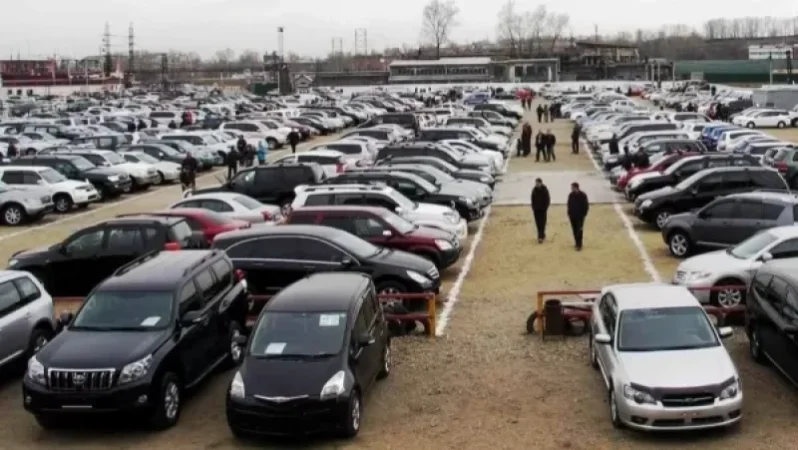 «Փաստ». Իրավիճակը կարող է հանգեցնել ավտոմեքենաների շուկայի փլուզման ու գների կտրուկ նվազման