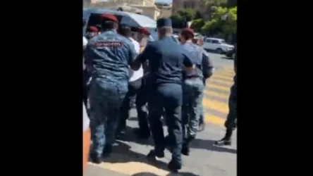 «Հայաստան» դաշինքի անդամ Նիկողոս Հովհաննիսյանը և Մարիա Պետրոսյանը ևս բերման ենթարկվեցին