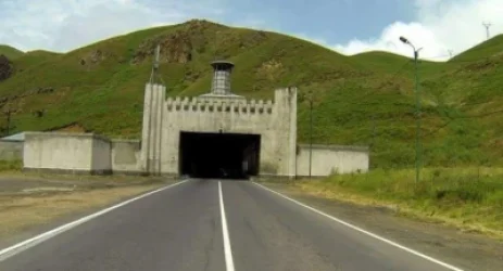 Վրաստանից ՌԴ թունելները լուսավոր են, Դիլիջանի թունելը մութ է, ինչո՞ւ. ՔՊ պատգամավորը՝ ՏԿԵ փոխնախարարին