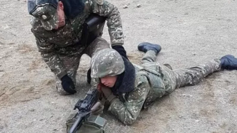 Զինված ուժերում անցկացվել են դասակների հրամանատարների մասնագիտական հավաքներ