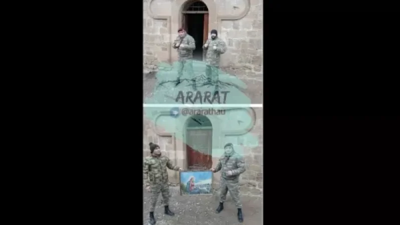 Ադրբեջանցիները կողոպտում են հայկական եկեղեցին