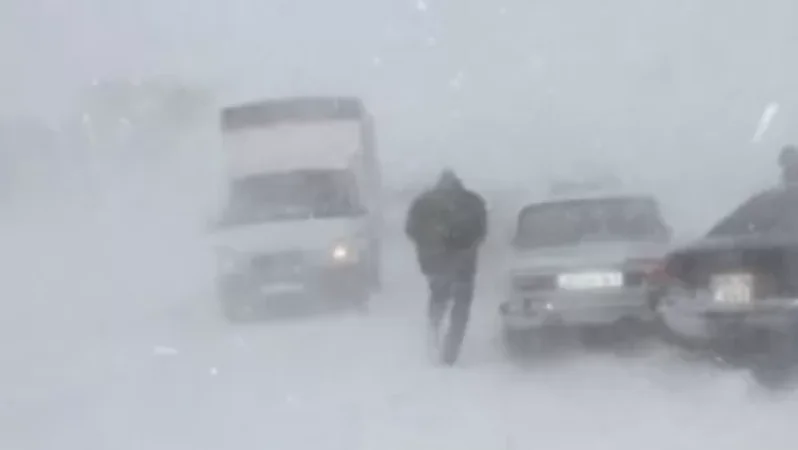 Blizzard and Low Visibility on Yerevan-Sevan Highway