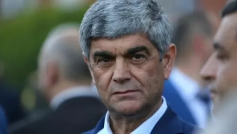 «Հրապարակ»․ Բալասանյանը կասկած չունի, որ 2-րդ փուլում ինքն է լինելու Հարությունյանի մրցակիցը