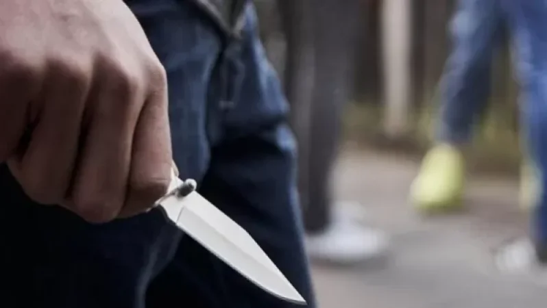 Այնթապի 33-ամյա բնակիչը կտրող-ծակող առարկայով համագյուղացու որովայնին հարվածներ է հասցրել