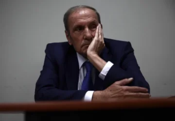 Իսկ ի՞նչ է կատարվում մեր երկրում. Լևոն Տեր-Պետրոսյանը հայտարարություն է տարածել