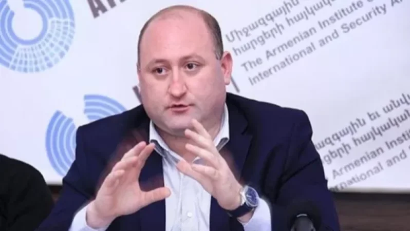 Պուտինի նախապատրաստելը մեզ ցավոտ զիջումների, նշանակում է, որ ճանապարհը այսպես, թե այնպես լինելու է. քաղաքագետ