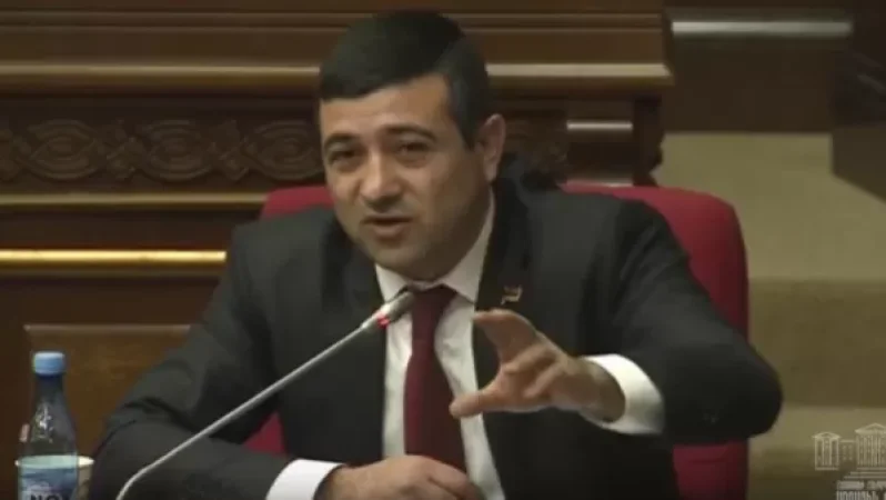 Ո՞նց է բացահայտվելու, եթե տաքսի սերվիսը կոնկուրենտի գովազդը փակցնի արգելված տեղում․ Սարիկ Մինասյան