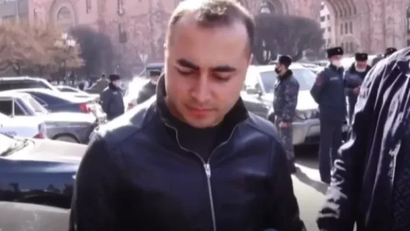 Վարչապետի օգնականը մասնակցում էր անհետ կորած զինծառայողների հարազատների ակցիային