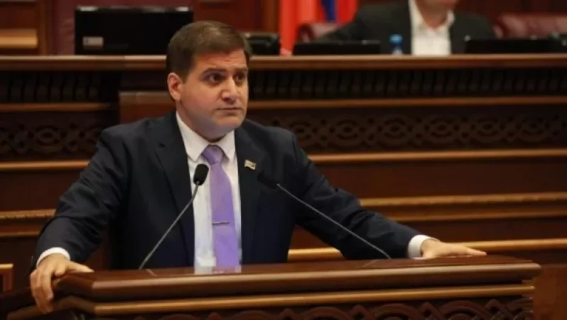 Արման Բաբաջանյանն առաջարկում է զինվորների մահվան դեպքերն ուսումնասիրելու համար ԱԺ-ում աշխատանքային խումբ ստեղծել