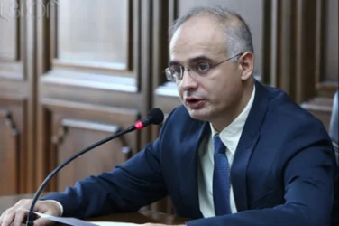 Զուրաբյանը՝ Փաշինյանին խնդրել է հրապարակել Հայաստանի անկախությանը սպառնացող փաստաթղթերը