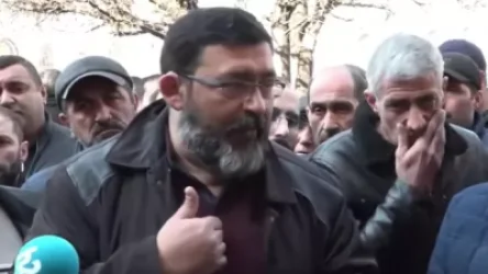 Արսեն Թորոսյանը ծնողներին ասել է՝ գոհ եղեք, որ 5 գերու բերել ենք.  անհետ կորածի ծնող