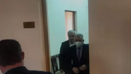 ՊՆ նախարար Վաղարշակ Հարությունյանը եկել էր  Անդրանիկ Քոչարյանի աշխատասենյակ.  Հետք