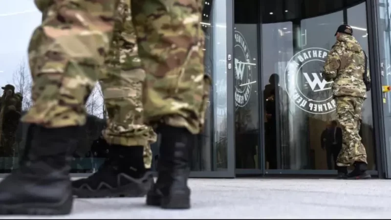 Վուչիչը «Վագներ ՉՎԿ»-ին կոչ է արել սերբերին չհավաքագրել Ուկրաինայում կռվելու համար