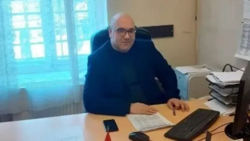 Աջափնյակ վարչական շրջանի ևս մեկ պաշտոնյա է հրաժարական ներկայացրել