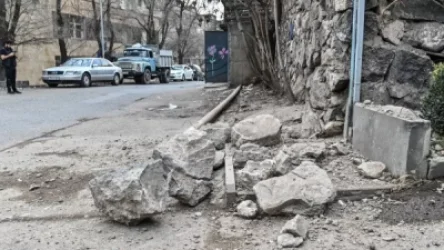 Կոնդում քարաթափում, Արտաշատում պատերի ճաքեր. ինչ են հայտնում քաղաքացիները. «Արմենպրես»