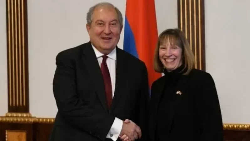 Արմեն Սարգսյանը հանդիպել է Հայաստանում ԱՄՆ դեսպան Լին Թրեյսիի հետ