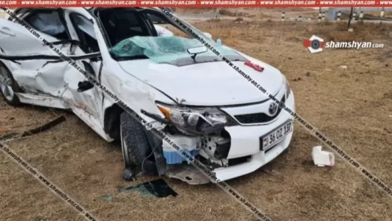 Արմավիրի մարզում գնացքը հարվածել է գծերի վրա հայտնված Toyota-ին, վերջինս 15մ շպրտվել է.  կա վիրավոր. Shamshyan. com