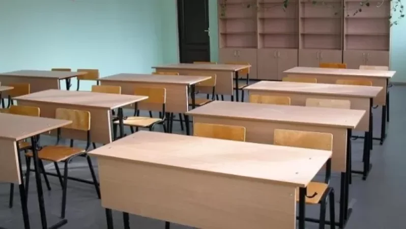 Չարաշահումներ Ույծի համայնքի միջնակարգ դպրոցում. մեղադրանք է առաջադրվել տնօրենին