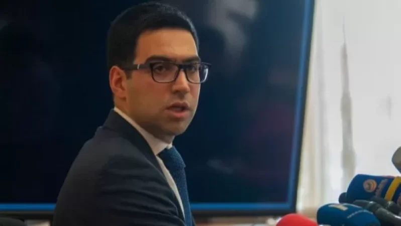 Մենք հաստատ մեղավոր չենք, որ շատ կոռուպցիոն դեպքեր են եղել. Բադասյանը՝ Սերժ Սարգսյանի քրգործի մասին