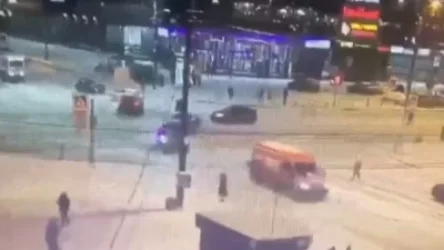 Porsche-ով վրաերթի է ենթարկել քաղաքացուն, ինչից հետո սկսել է կրակել նրա վրա