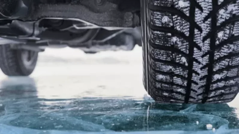 «Զանգեր» կոչվող հատվածներում և Թասի ոլորաններին առկա է մերկասառույց