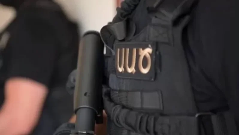 ԱԱԾ շենքում շոու բեմադրելու նպատակով ամենալկտի ձևով գետնին տապալեցին և տեսաձայնագրեցին վստահորդիս՝ Մհեր Ավագյանին. Փաստաբան