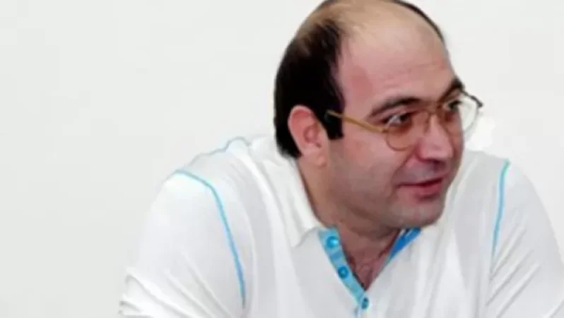 Under the Instruction of Nikol Pashinyan, Criminal Figure from Kanaker Tuys Awarded with Combat Weapon