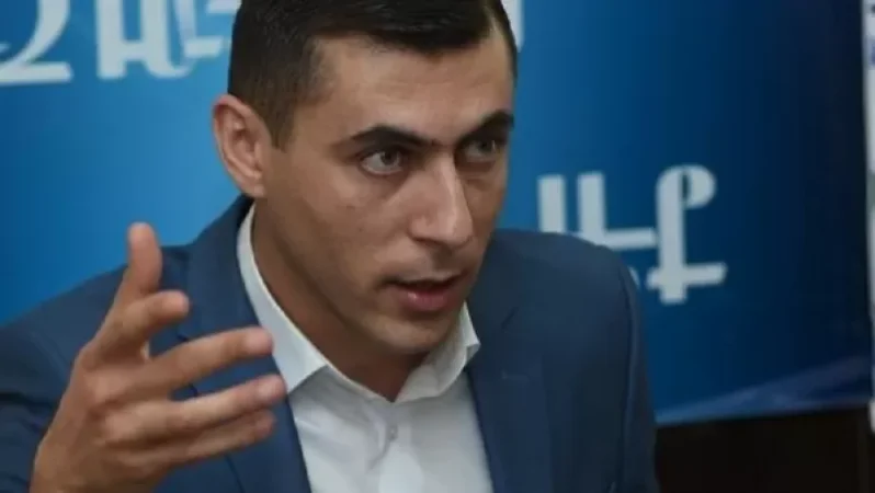 Ասում են՝ ջերմաստիճանը բարձրացրեք + 27, որ վիրուսը ոչնչանա. Գագիկ Սուրենյան