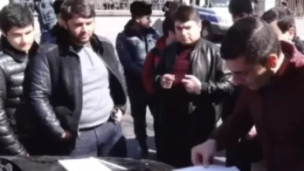 Մեզ հասնում են ոչ մեր գնած ավտոմեքենաները․ ավտոներկրողները՝ ՀՀ–ում Վրաստանի դեսպանատան առաջ