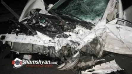 Խոշոր ու ողբերգական ավտովթար Արմավիրի մարզում, բախվել են Mazda6-ն ու Honda-ն. կա 1 զոհ, 5 վիրավոր