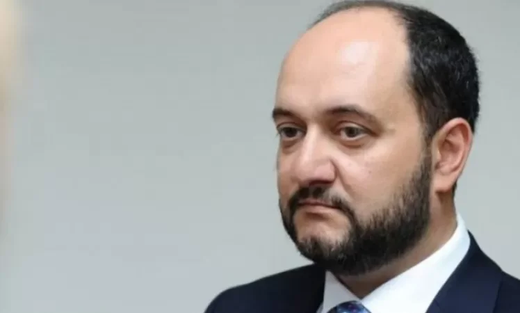 Արայիկ Հարությունյանը՝ սուպերնախարար․ «Ժամանակ»