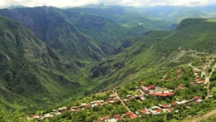 Մեկ տարվա ընթացքում Սյունիքում բնակչության քանակը նվազել է 1300-ով. մյուս մարզերում ևս տխուր պատկեր է. «Ժողովուրդ»