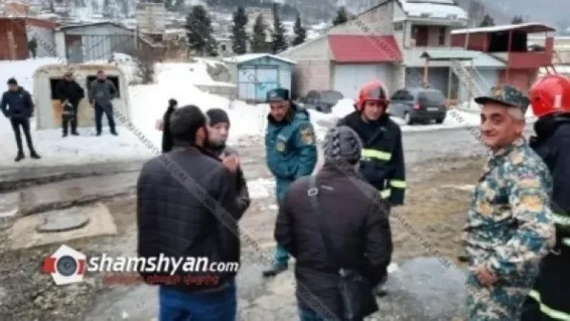 Ողբերգական դեպք Լոռու մարզում. հրշեջները, մարելով բնակարանում առաջացած կրակը, հայտնաբերել են կնոջ դի. երկու հոգի հոսպիտալացվել է