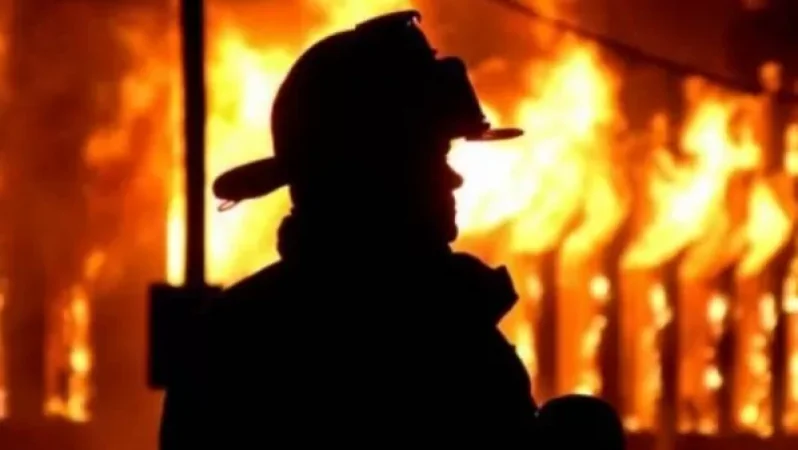 Հրդեհ է բռկվել «Ավան Պլազա» հյուրանոցի երկրորդ հարկում. կա տուժած