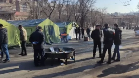 Ինչ է կատարվում այս պահին Բաղրամյան պողոտայում