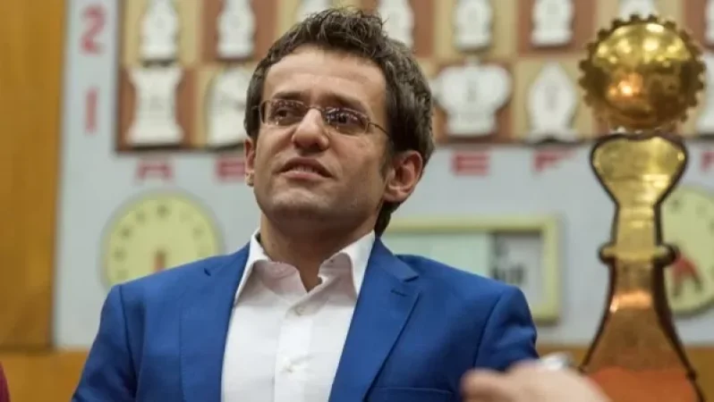 Ստիպված եմ կայացնել բեկումնային որոշում և հեռանալ հարազատ երկրից. Լևոն Արոնյան