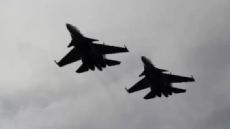 Երևանի երկնքում ռազմական ավիացիայի թռիչքները պլանային են. ՊՆ