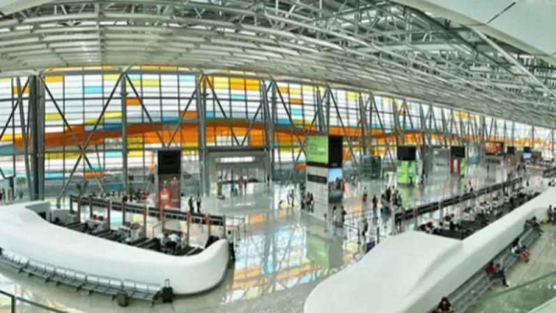 «Զվարթնոց» միջազգային օդանավակայանն աշխատում է բնականոն հունով