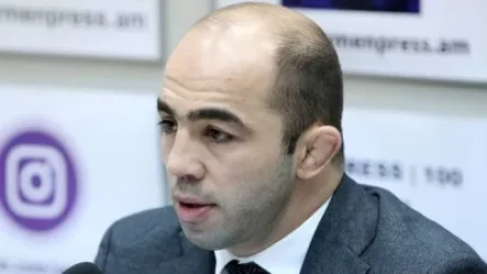 «Մի օր շատ ծավալուն անդրադառնալու եմ այդ ամենին». Արսեն Ջուլֆալակյան