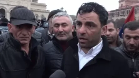 ՏԵՍԱՆՅՈՒԹ.Ավելի լավ է համատարած պատերազ լինի, մեր ու մանուկ, հղի, չբեր կոտորվեն քան նախկինները գան. Փաշինյանի աջակից