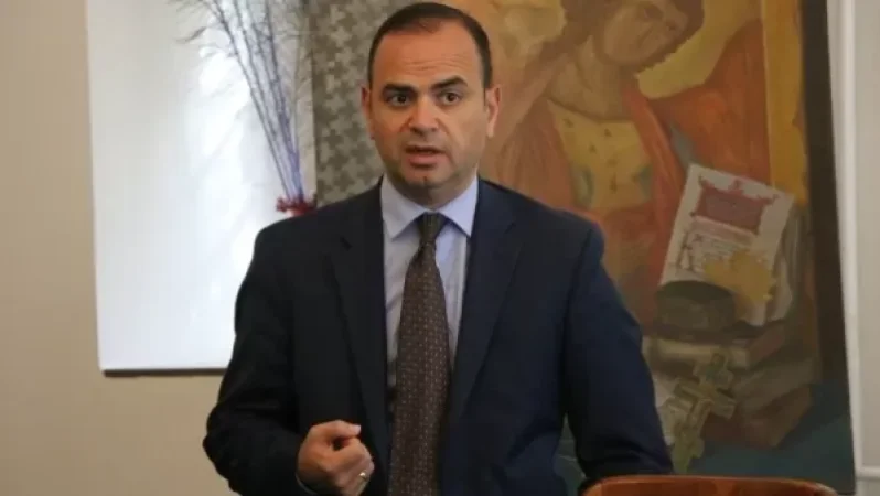 «Ադրբեջանն իր մոտ է պահում Հայաստանի 100-ից ավելի քաղաքացիների». Զարեհ Սինանյան