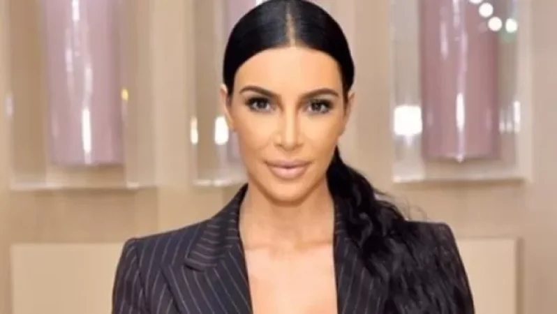 Քիմ Քարդաշյանի KKW Beauty ընկերությունը կորոնավիրուսի պատճառով կդադարեցնի գործունեությունը