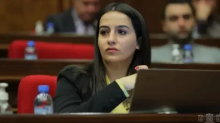 «Պարո՛ն վարչապետ, մեղքի զգացում ունե՞ք, Արցախի 70% տարածքների կորստի համար, ի վերջո ցավ ապրո՞ւմ եք ». Աննա Կոստանյան