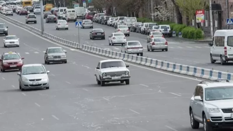 Վարորդներին կտուգանեն 300-500 հազար դրամով անսարք կամ առանց կատալիզատորի մեքենա վարելու համար